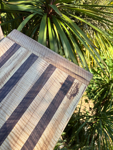 Figured breadboard ends