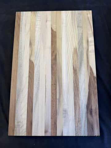 Cutting board #5003 (unfinished read description)