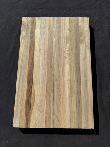 Cutting board # 5005 (unfinished read description)