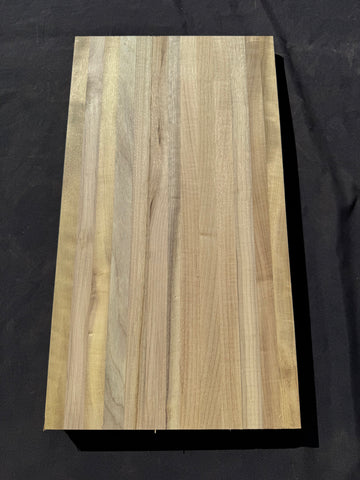 Cutting board #5006 (unfinished read description)